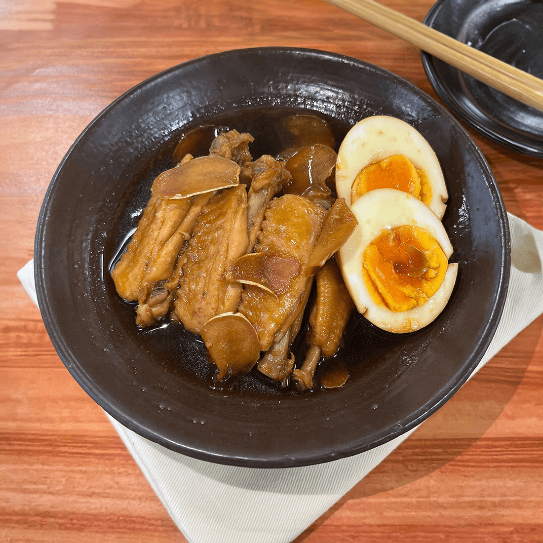 鶏手羽中の黒酢煮